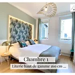 La Quintessence - Spacieux 75m2 - 2ch - 6 Pers - Ascenseur - Au Calme Apartment *