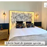 La Quintessence - Spacieux 75m2 - 2ch - 6 Pers - Ascenseur - Au Calme Arras