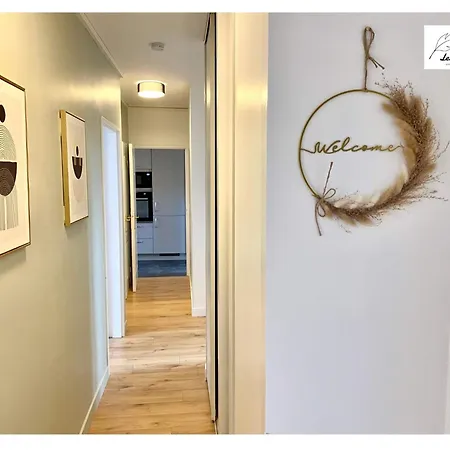 La Quintessence - Spacieux 75m2 - 2ch - 6 Pers - Ascenseur - Au Calme * Arras