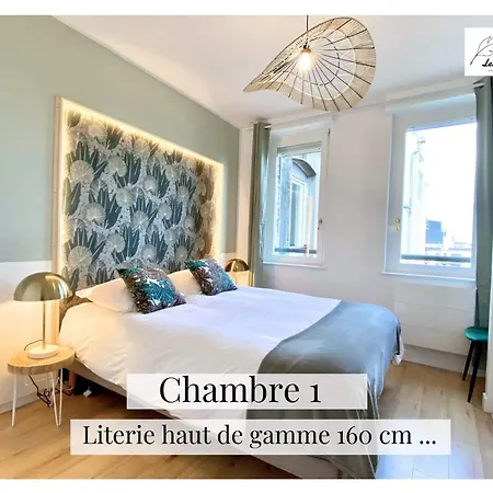 La Quintessence - Spacieux 75m2 - 2ch - 6 Pers - Ascenseur - Au Calme Διαμέρισμα *